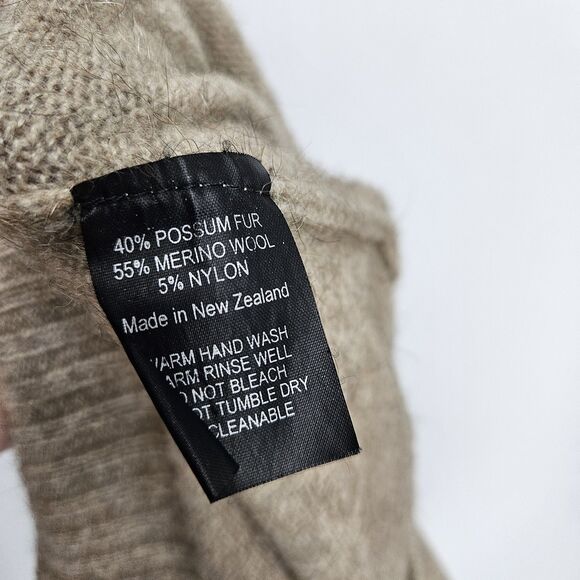 Native World Vest Mens XL New Zealand Possum Merino Wool Tan Pullover FLAW - Picture 10 of 11